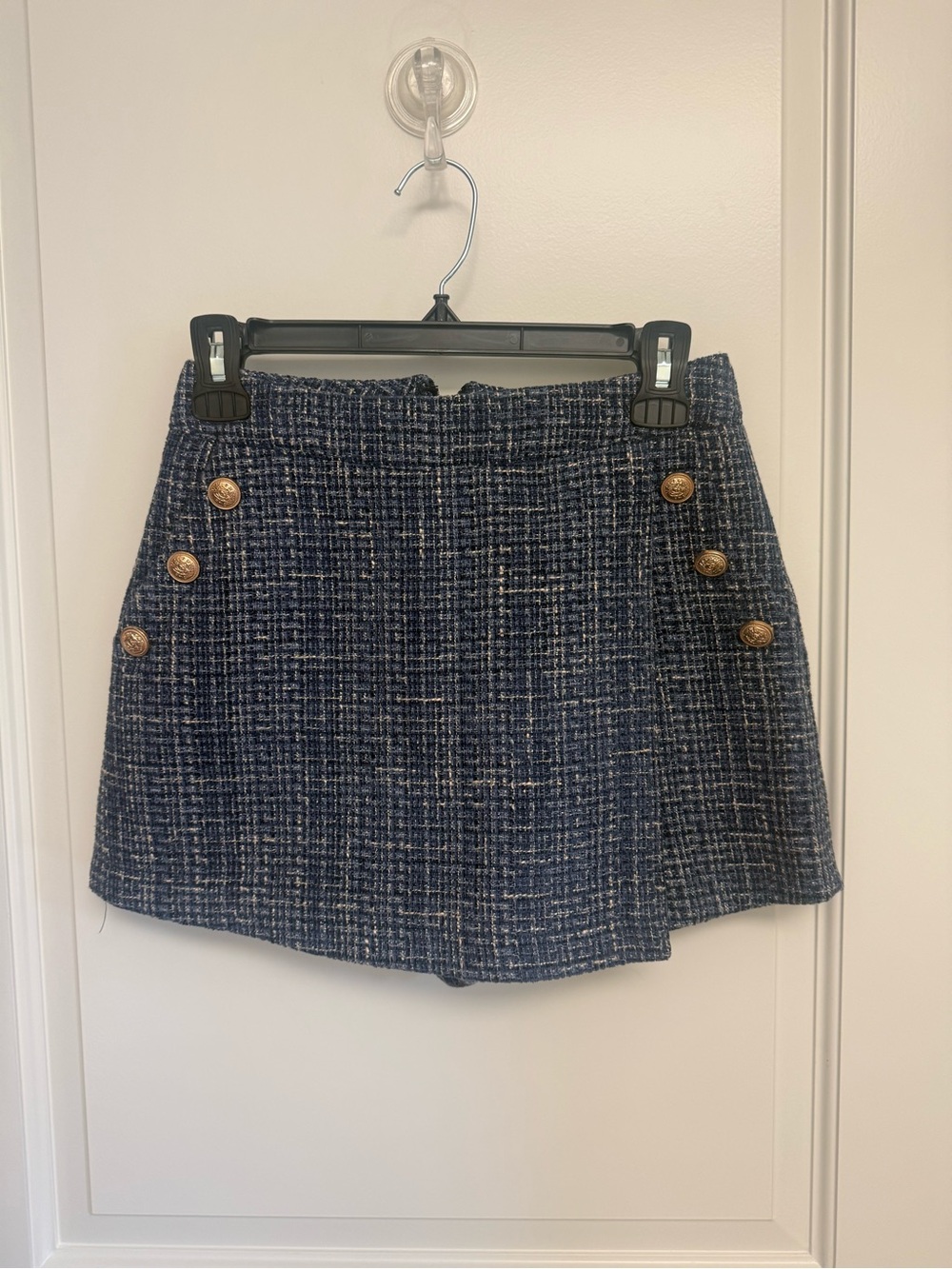 Aqua Navy Tweed skort with Gold Buttons XS.